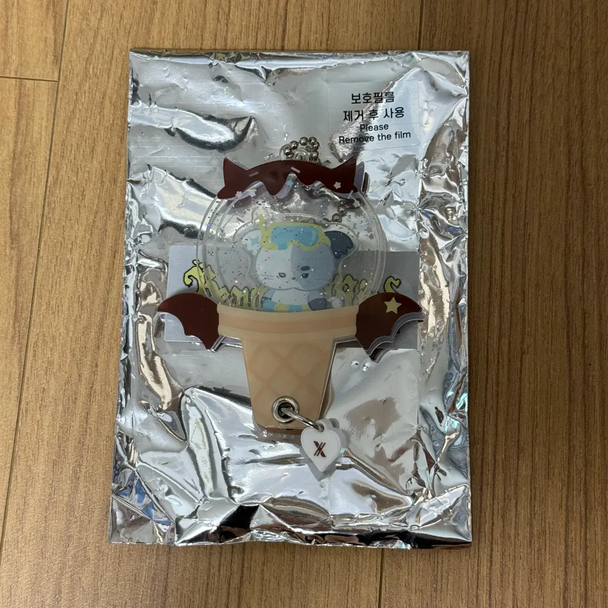 엑스디너리히어로즈 엑디즈 뷰마콘 부산 아이스크림 버전 아크릴 키링 정수 냥듀