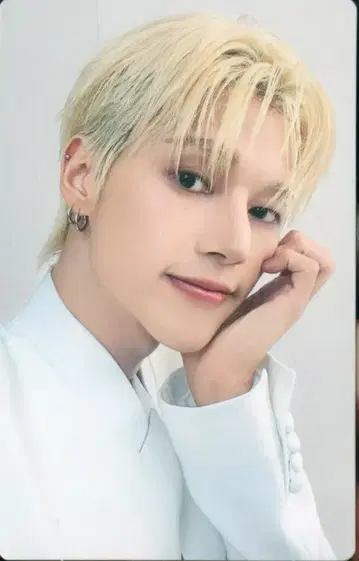 ATEEZ ATINY반 WOOYOUNG Ashes to Light