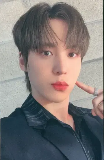 ATEEZ ATINY반 YUN HO NOT OKAY