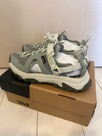 [새상품] Teva W HURRICANE XLT3 CT 25cm