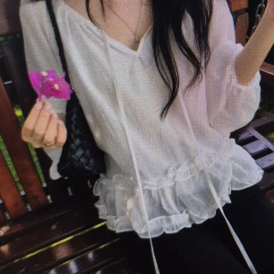 (해외배송) 프릴 블라우스 2컬러