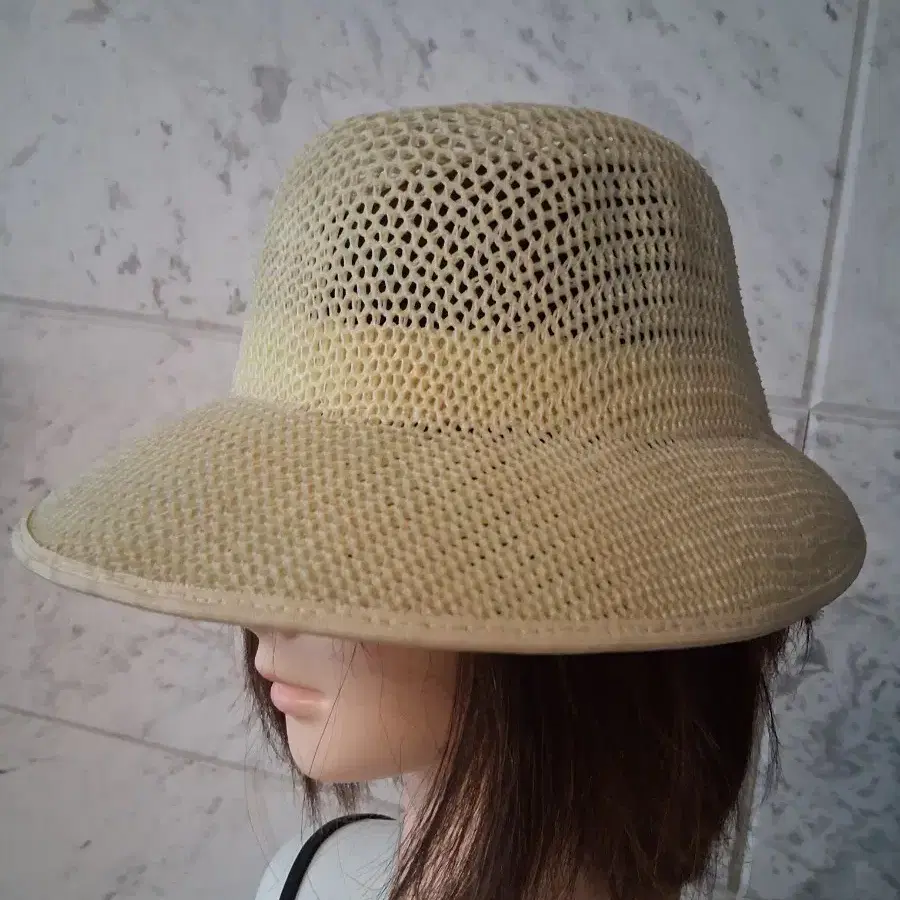 새상품 페도라 햇빛가리개 모자 아이보리