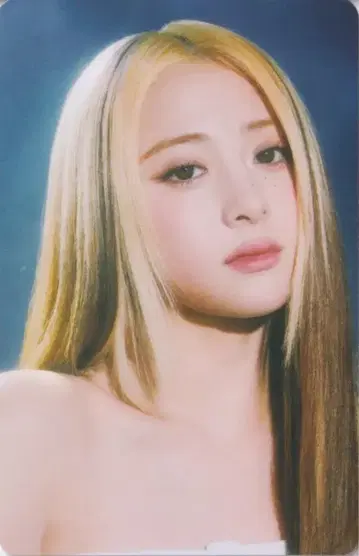 LE SSERAFIM PHOTO CARD YUNJIN 2026 PUREFLOW in JAPAN 28