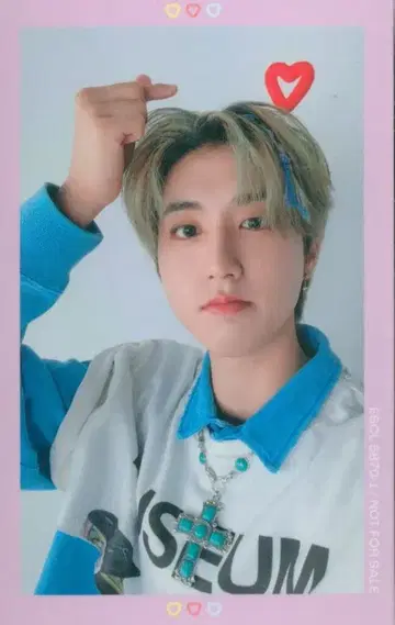 StrayKids Social Path(feat.LiSA) Han 스티커 핑크 테두리