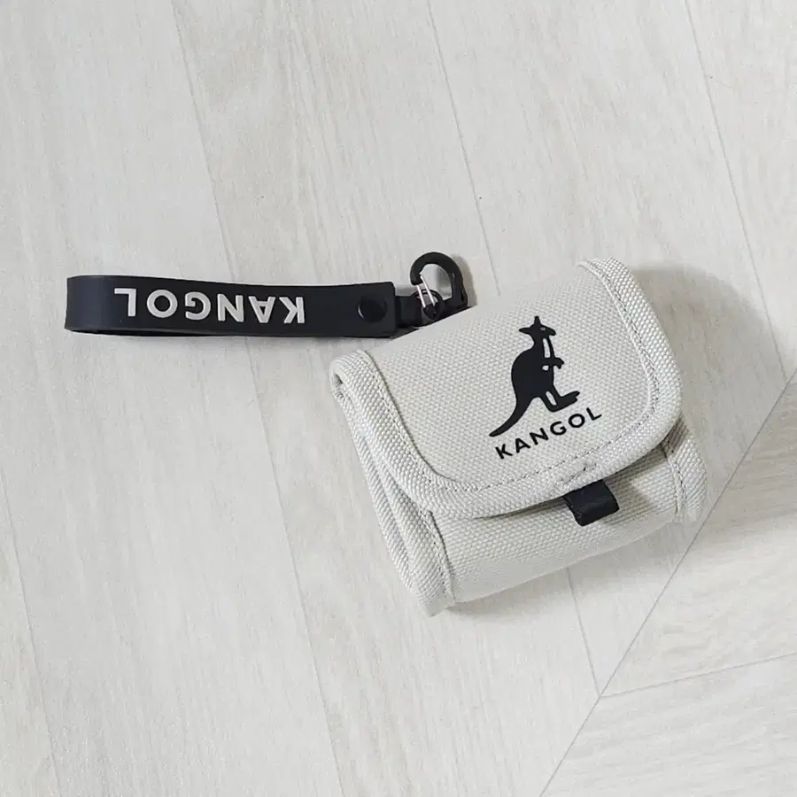 캉골 KANGOL 미니 파우치
