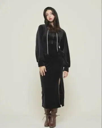앤드마리 Wendy 레이스업 롱 드레스 벨로아 원피스