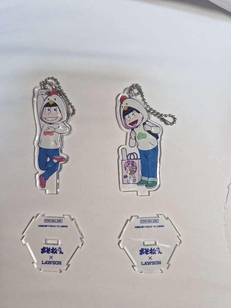 오소마츠상 로손 콜라보 아크릴