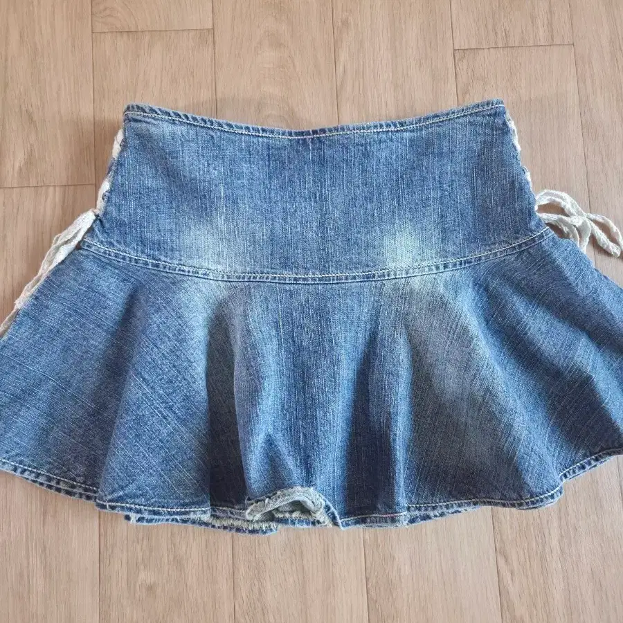 청 플레어 아일렛 치마