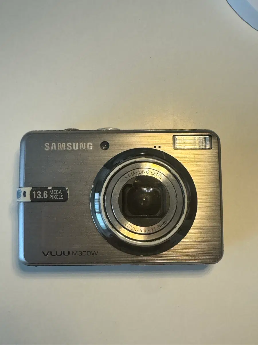 삼성 VLUU M300W 디지털카메라