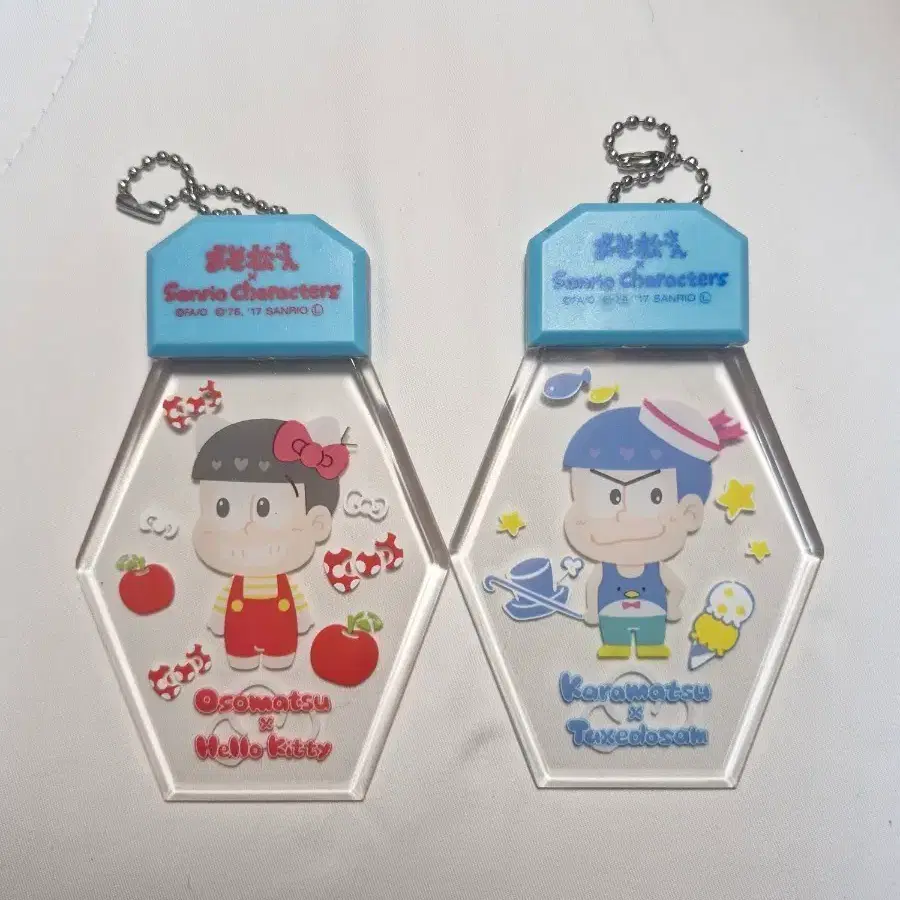 오소마츠상 산리오 콜라보 아크릴 키링