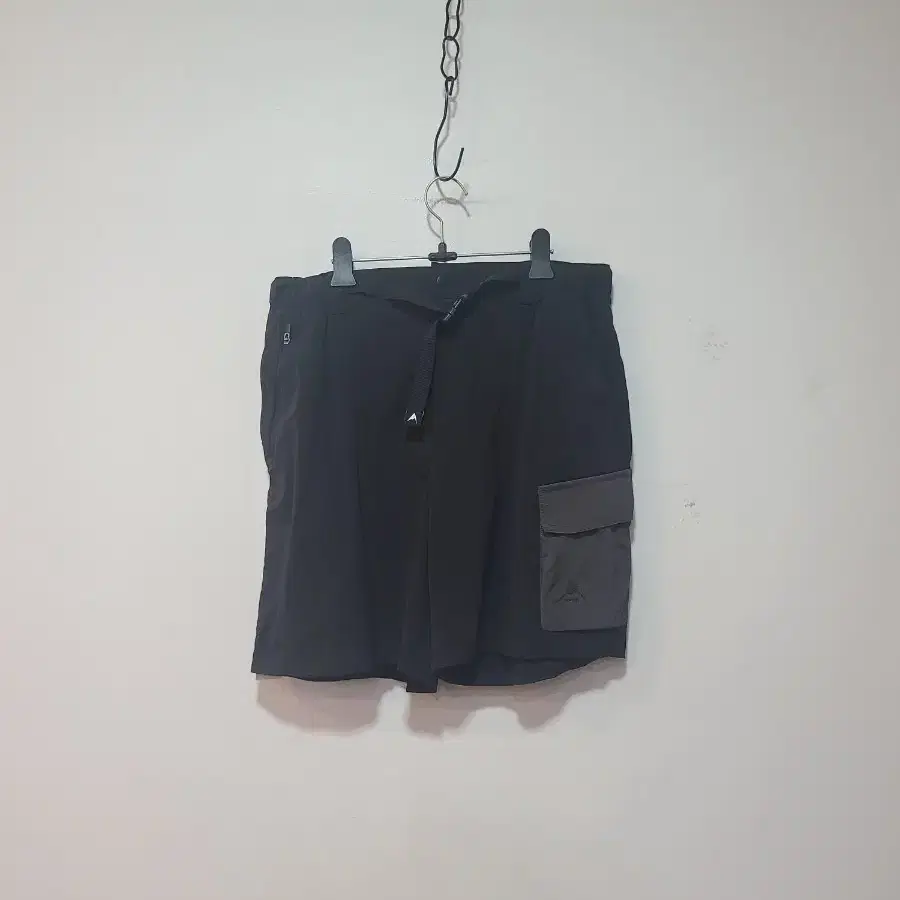 네파 블랙 카고 반바지 벨트 포함
