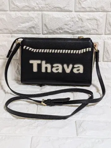 Samantha Thavasa 로고 장식 소가죽 숄더백