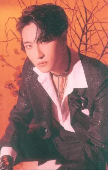 ATEEZ THE WORLD EP PARADIGM SEONG HWA 트레이딩 카드