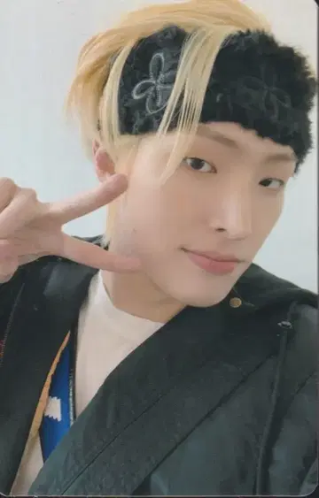 ATEEZ LIMITLESS 민기 트레이딩 카드