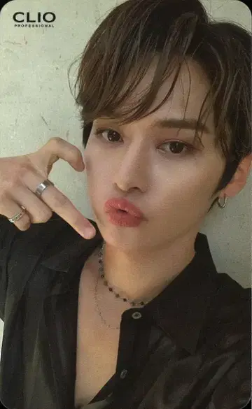 StrayKids 이민호 CLIO 콜라보