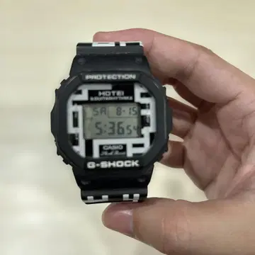 호테이 토모야스 G-SHOCK 35주년 기념 모델