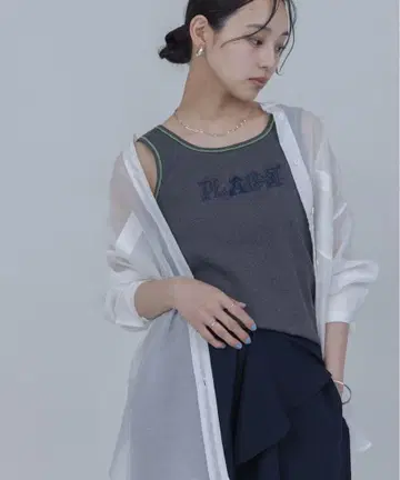 새상품 에이미 로우 이번 시즌 PLACE 자수 헨리넥 골지 탱크 그레이