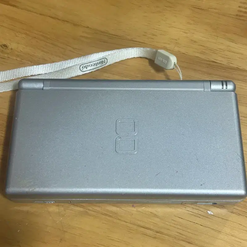 닌텐도 DS Lite 실버