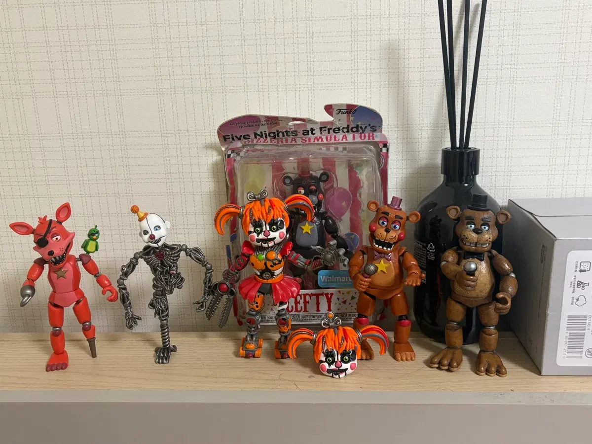 FNAF 프리디와 피자가게 펀코 정식 피규어 ( 스크랩베이비,에너드,락스타 프레디,프레디,락스타 폭시,레프티)