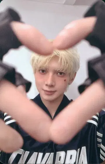 ATEEZ 랜덤 트레이딩 카드 YEOSANG ANITEEZ IN COLER 3/5