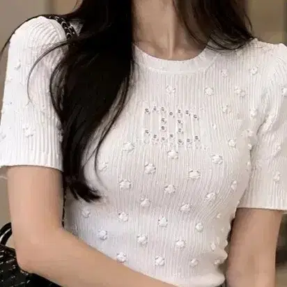 샤넬 25SS 화이트  반팔 니트 38 +감정서