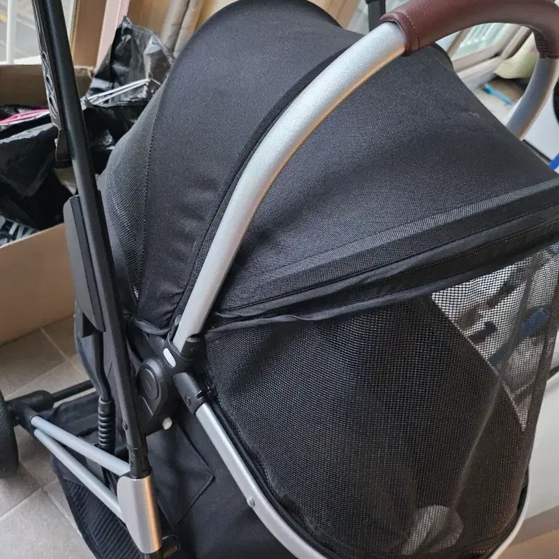 반려동물 유모차