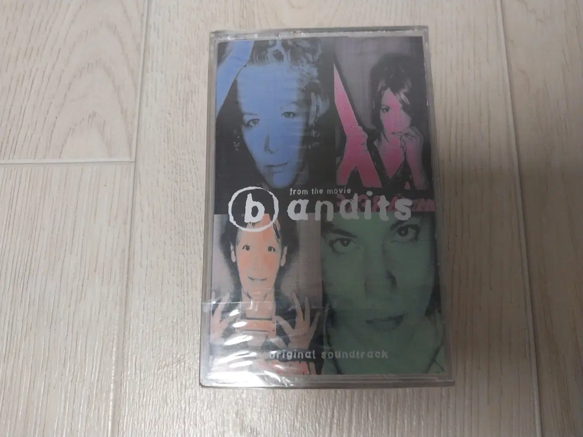 밴딧츠 bandits OST 미개봉카세트 테이프