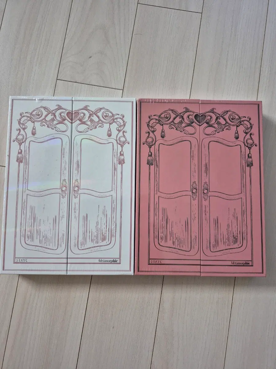 Sealed Stayc Metamorphose album white pink