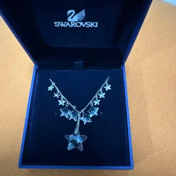 미사용품 스와로브스키 별 모티브 목걸이