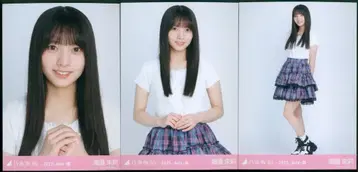 노기자카46 회장 한정판 브로마이드 우미베 아카리 2025.July-III 프릴 미니 스커트 컴프