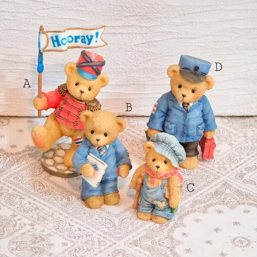Cherished Teddies 체리쉬드 테디즈 빈티지소품 피겨린 테디베어 곰돌이 장식 하트 수집 인테리어 오브제