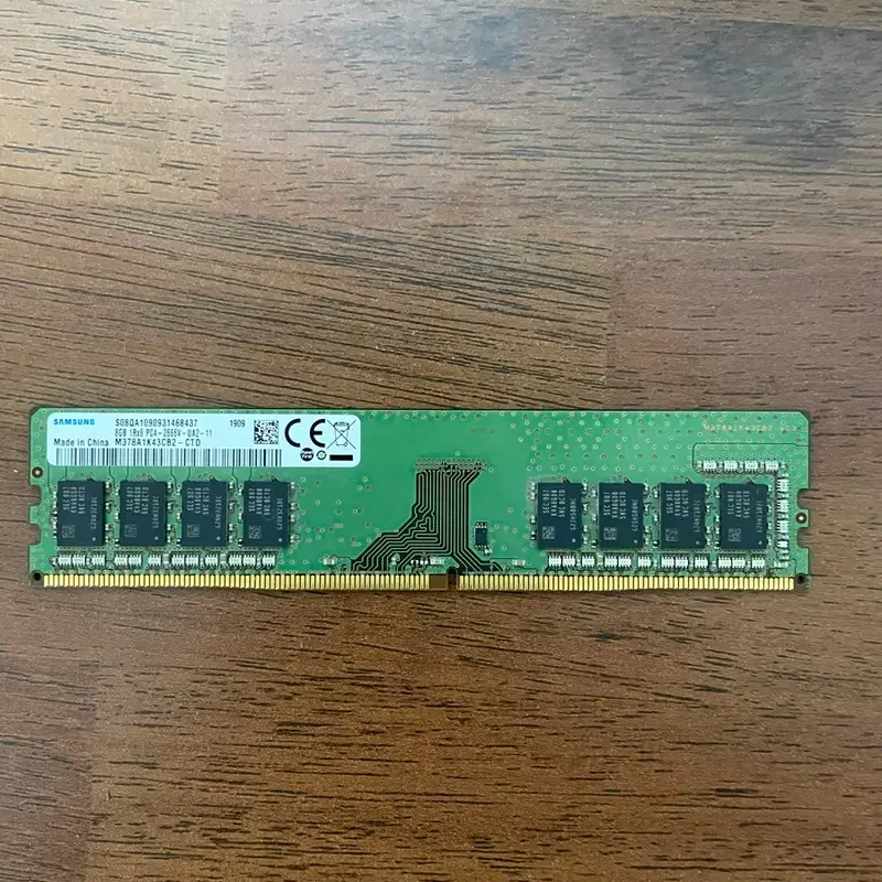 삼성 DDR4 16GB(8GBX2) 램 판매합니다.