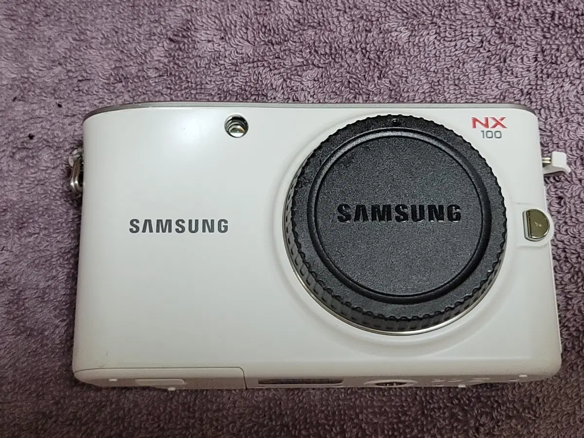 삼성 NX100 디지털 카메라 화이트 단품