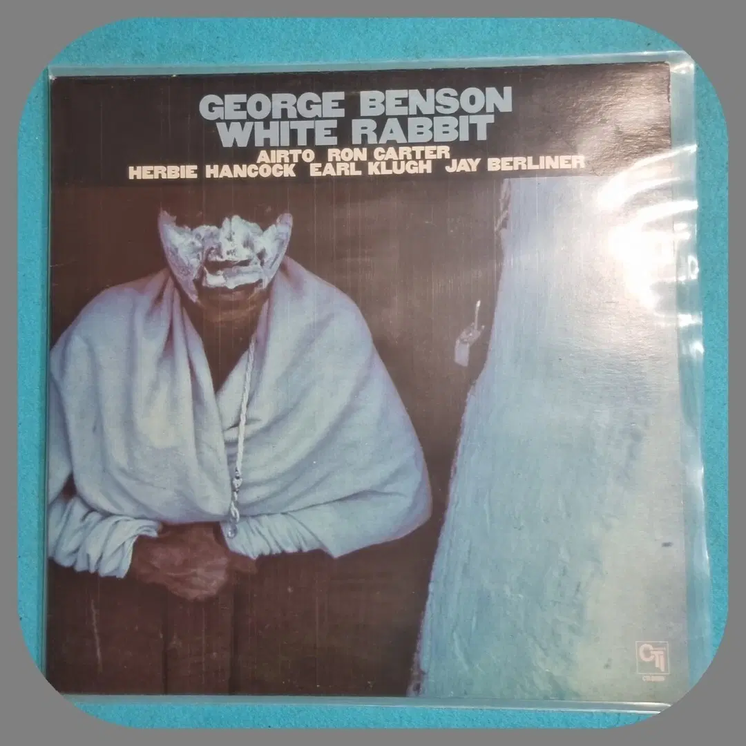 조지 벤슨 White Rabbit LP NM/NM 72년 미국 초판