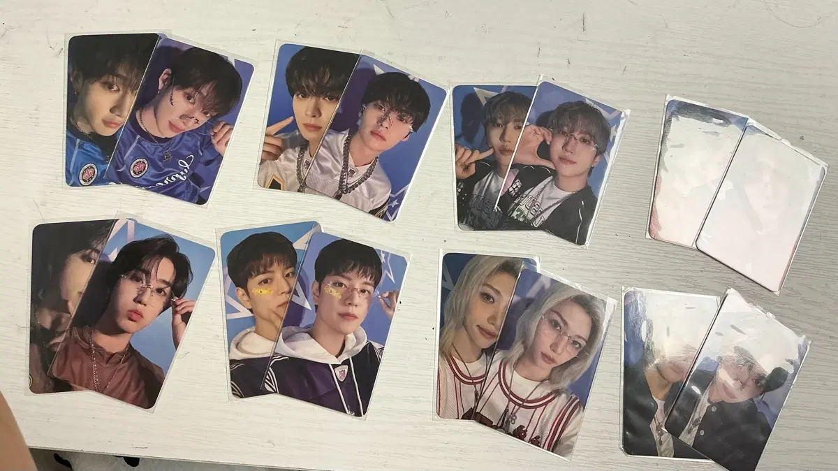 STRAYKIDS 2025 시즌그리팅 포카 설명 확인 부탁드립니다