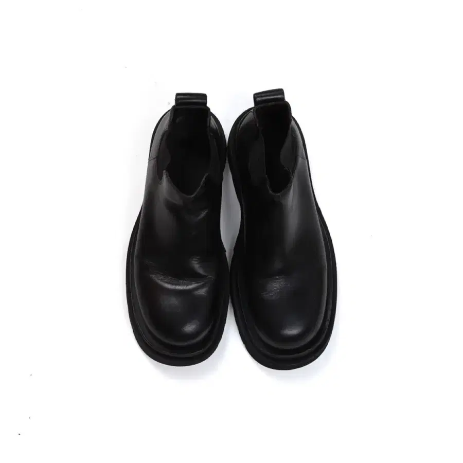 보테가 베네타 Bottega Veneta Lug Chelsea Ankle Boots