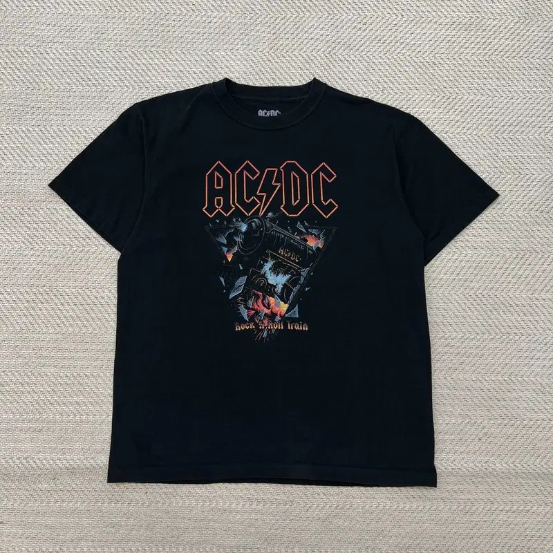 ACDC 프린팅 락 반팔티 r4319