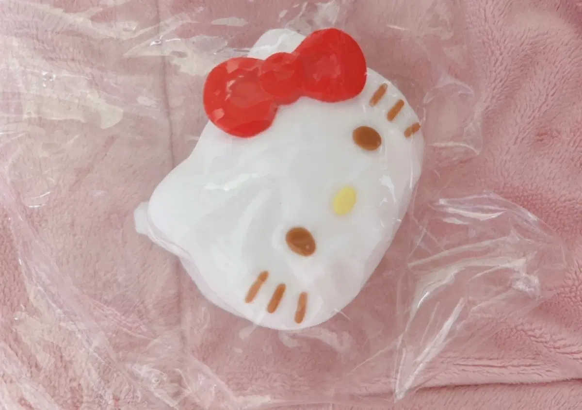 샤오홍슈 헬로키티 수제 말랑이 새제품