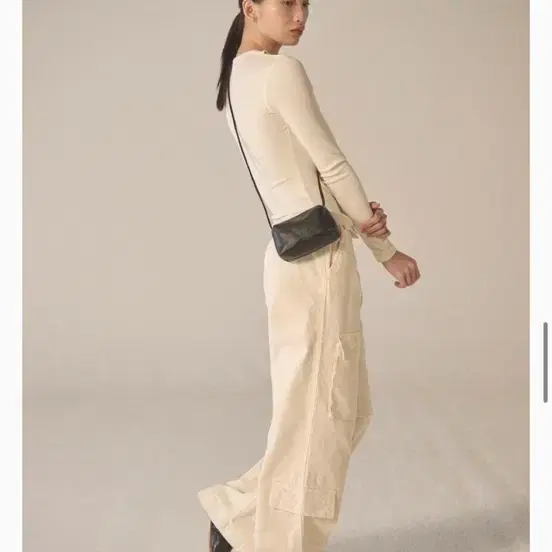 유르트 블랙 미니백(bou)