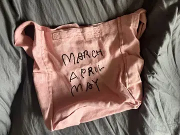 MARCH APRIL MAY 자수 토트백 핑크