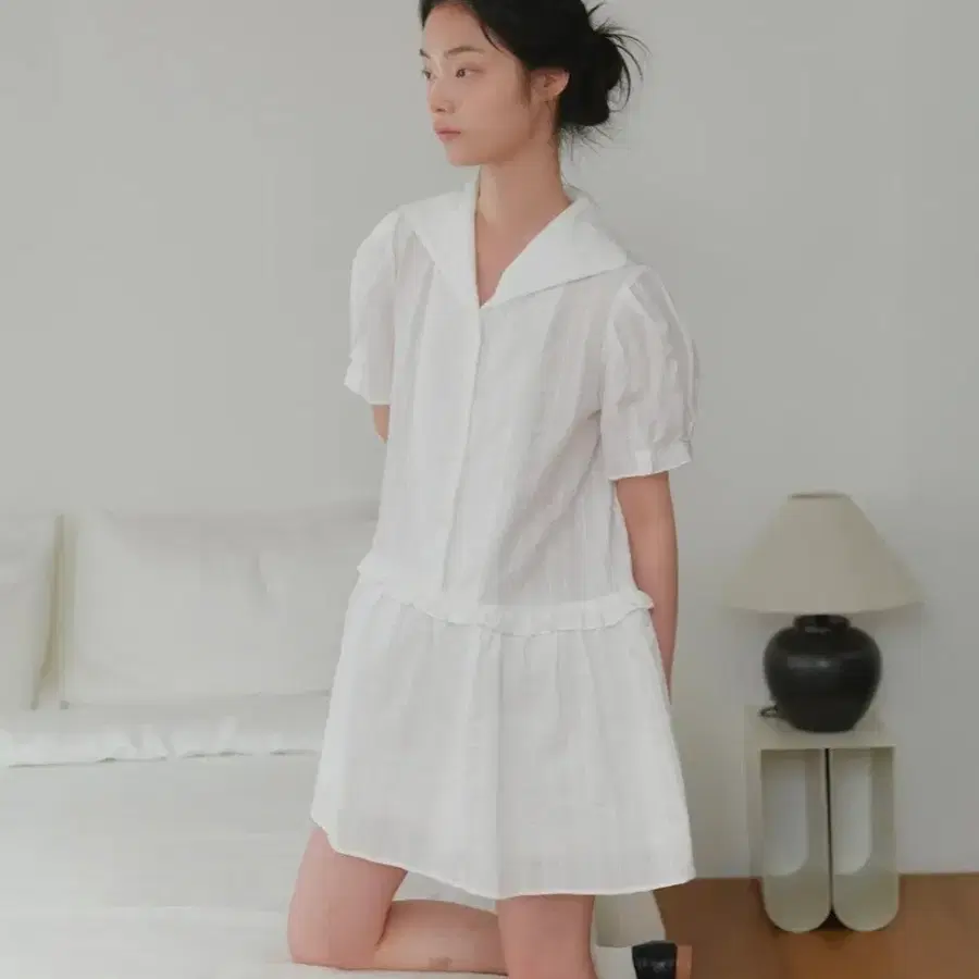 엽페 레이스 칼라 원피스 화이트 Free 사이즈