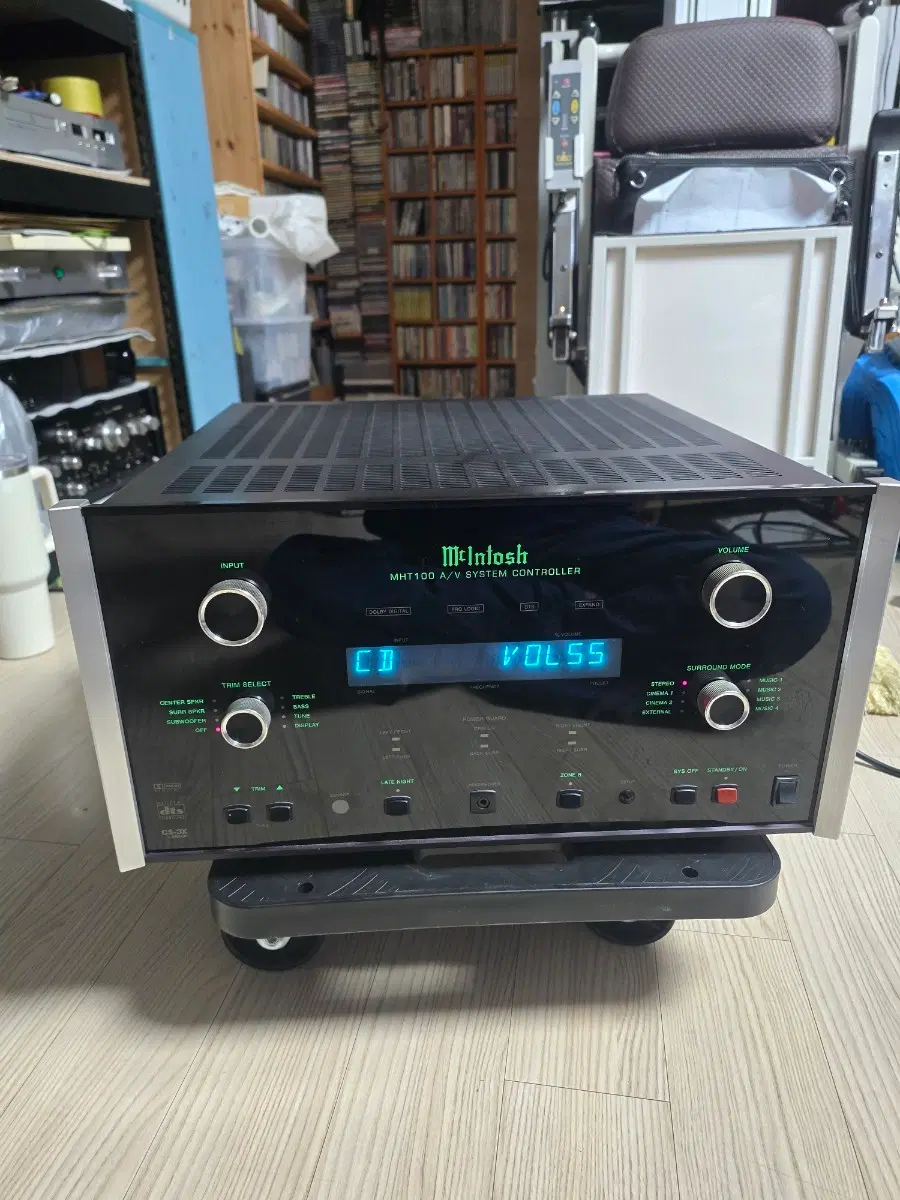 매킨토시 MHT100 A/V 시스템 컨트롤러