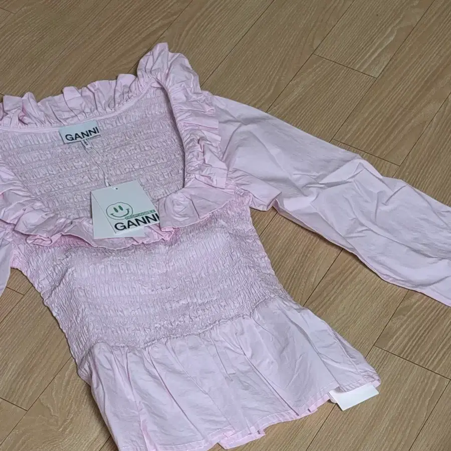 (새상품) GANNI 가니 코튼 포플린 셔츠- 라이트 라일락 / F7558428