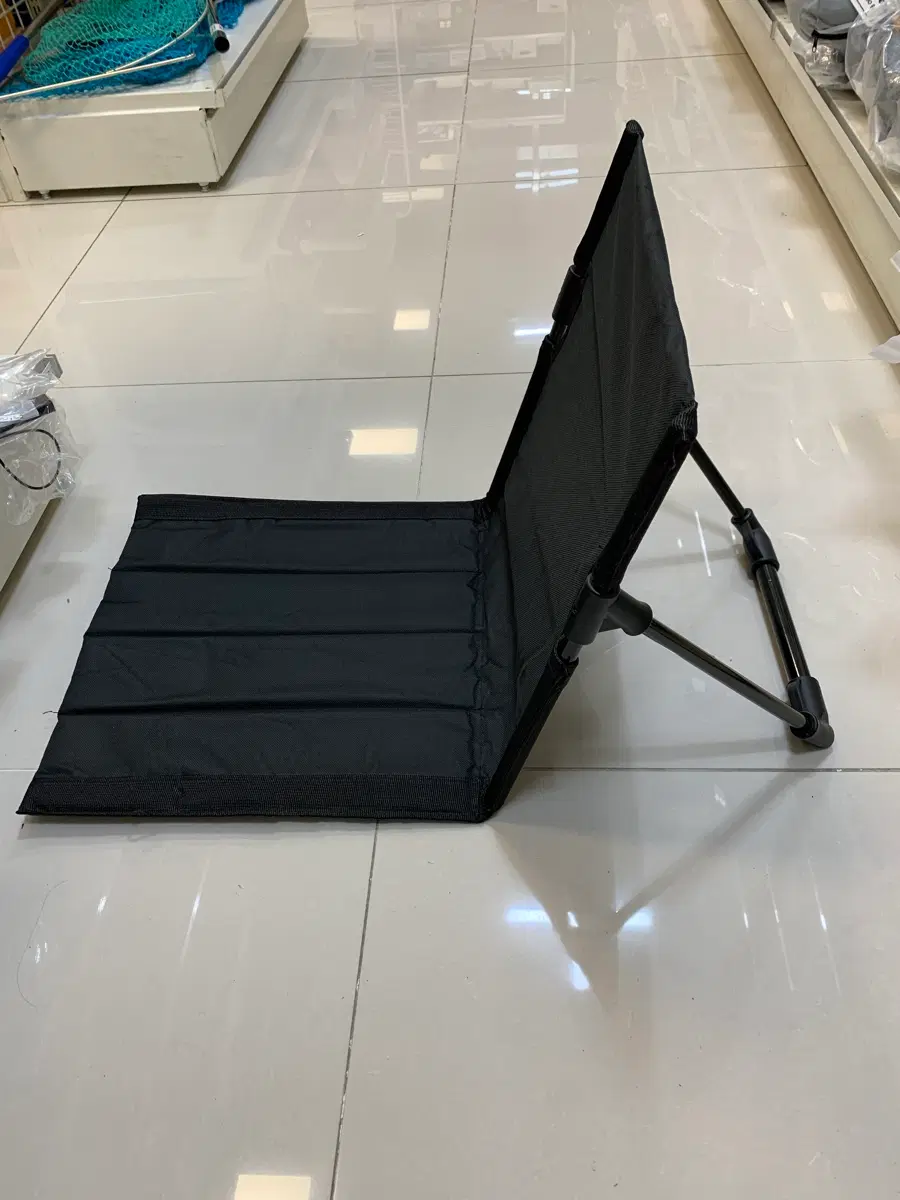 블랙 접이식 캠핑 좌식 의자