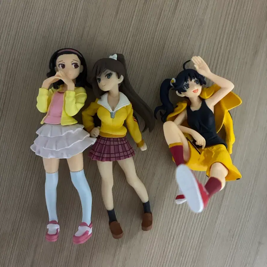 고전 가챠폰 미소녀 피규어 세트 양도합니다 바케모노가타리