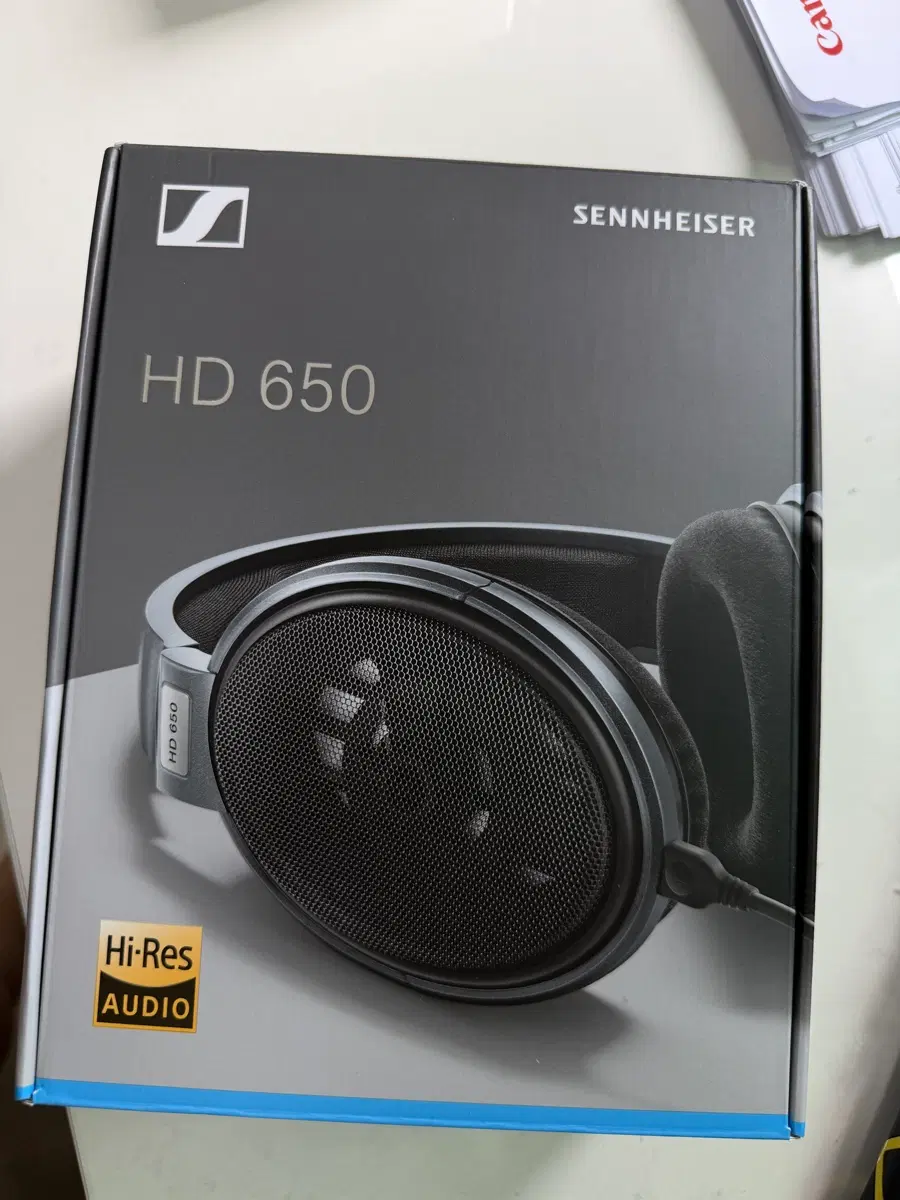 젠하이저 HD 650 헤드폰 판매합니다.