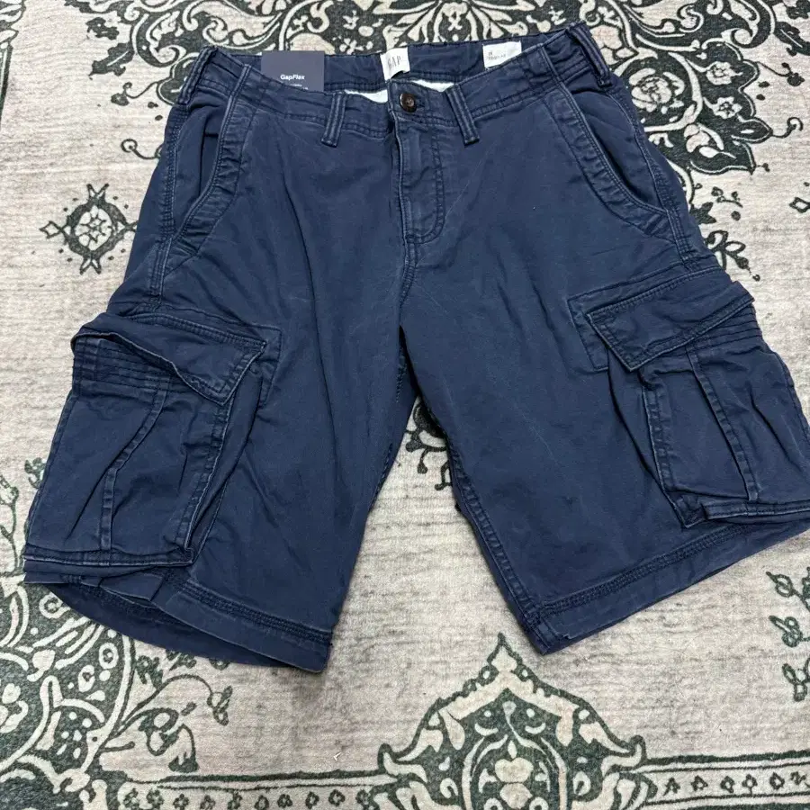 GAP 갭 카고 반바지