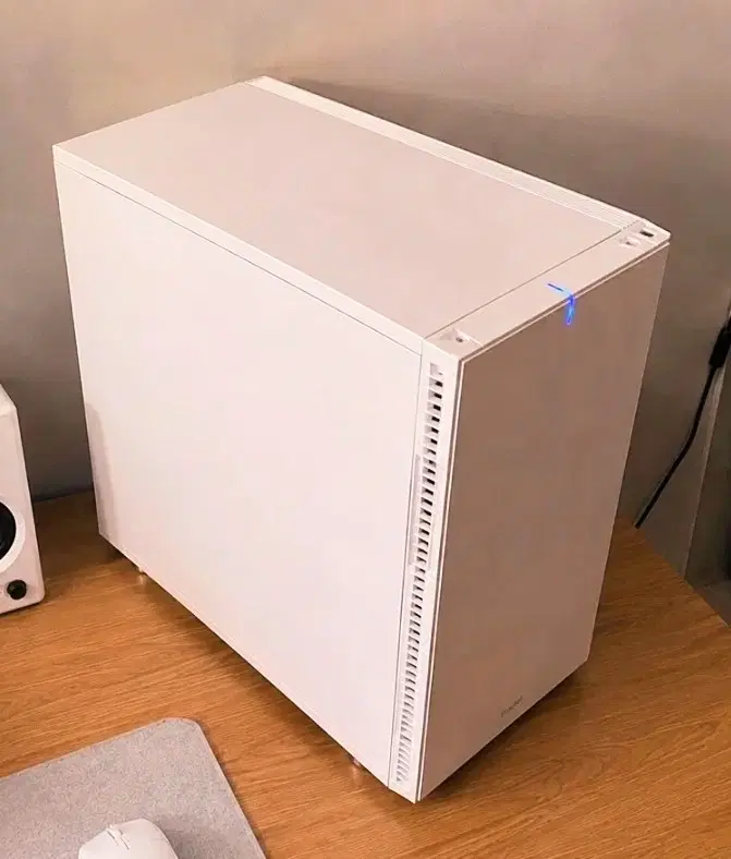 라이젠 7 5800X + GTX 1080Ti 데스크탑