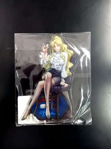 발랄라이카 아크릴 스탠드 BLACK LAGOON 블랙 라군 HUB