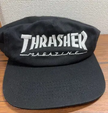 트레셔 THRASHER 블랙 화이트 캡